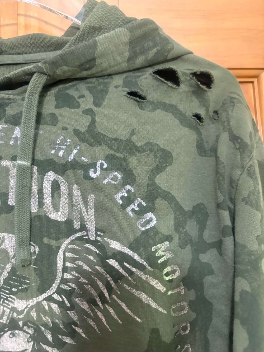 Affliction Olive Green Graphic Hoodie with Skull Emblem Size Small EUC - Picture 6 of 9